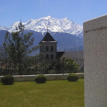Apartamento Un Chateau Face Au Mont-blanc Sallanches